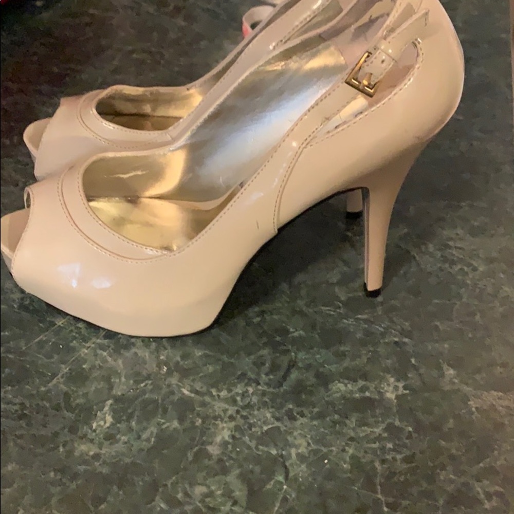 Women heels - Picture 2 of 2